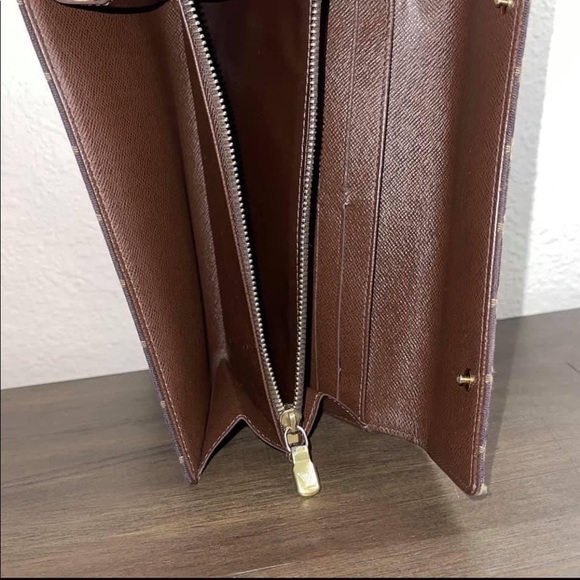 Louis Vuitton Sarah Mini Lin Long Wallet - Picture 9 of 12